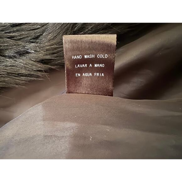 Mob Wife Faux Fur Vest Women’s S Y2K Whimsigoth Rave Grunge Black Fringes - Picture 8 of 9